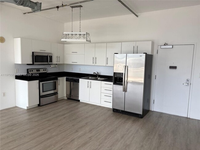 Foto del edificio - 444 NE 30th St