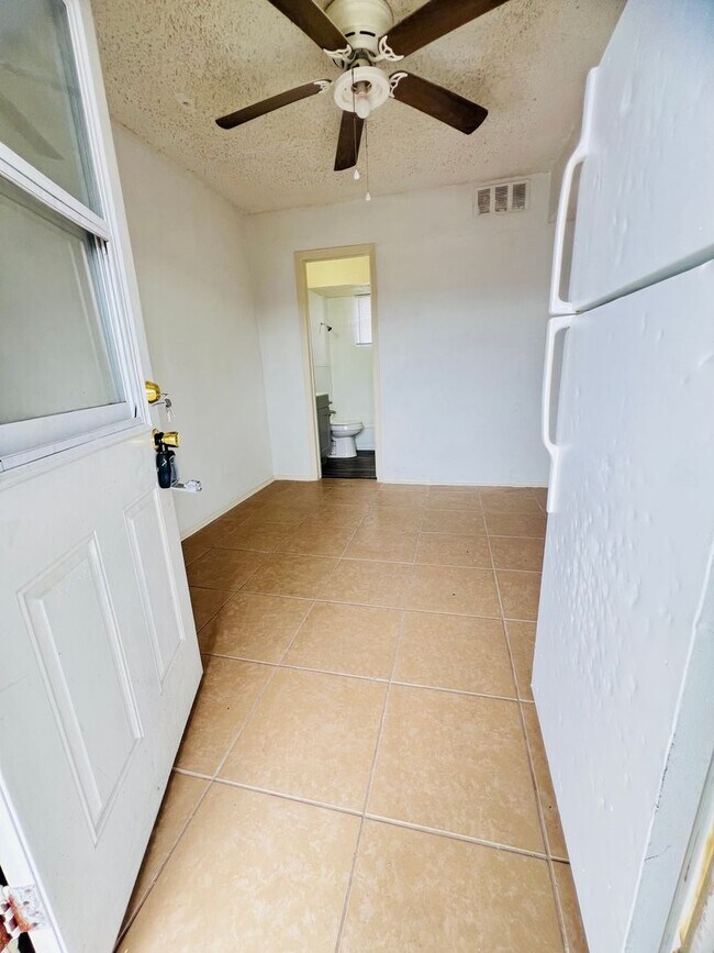 Foto del edificio - Cozy and affordable Studio