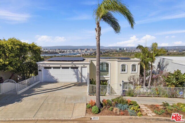 Foto del edificio - 8120 Billowvista Dr