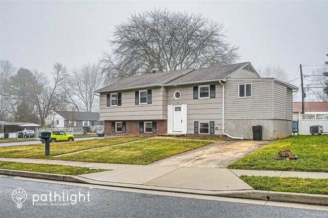 Building Photo - 2 Danube Ct, Reisterstown, MD, 21136