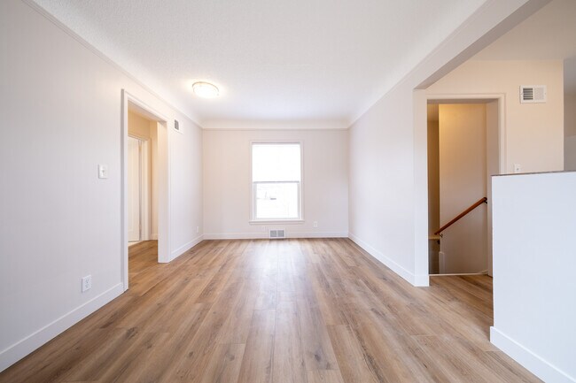 Foto del edificio - 8700 Nicollet Ave