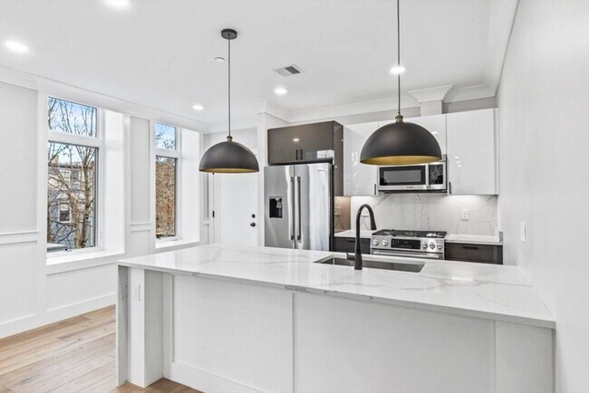 Foto del edificio - 300 Somerville Ave