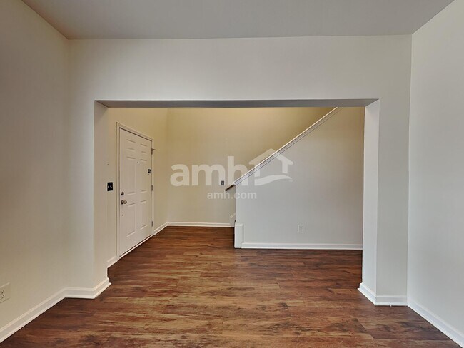 Foto del edificio - 4123 Oakstone Dr