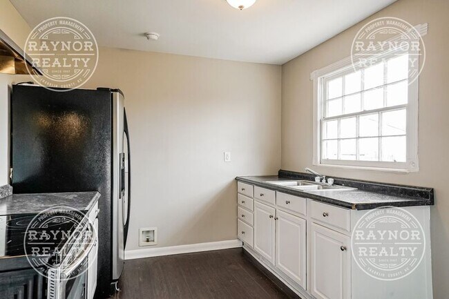 Foto del edificio - 2856 Cornwallis Rd