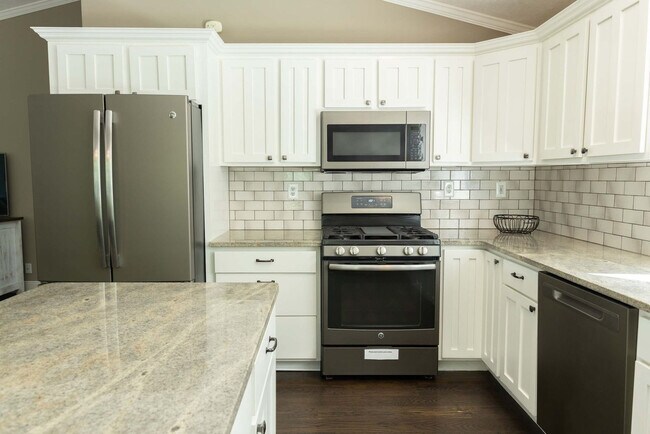 Foto del edificio - 8212 Bennett Rd