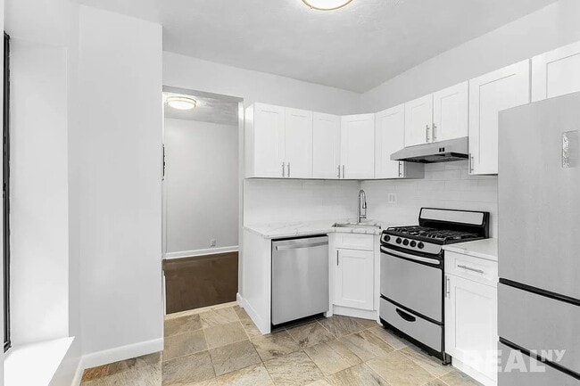 Foto del edificio - 115 Perry St