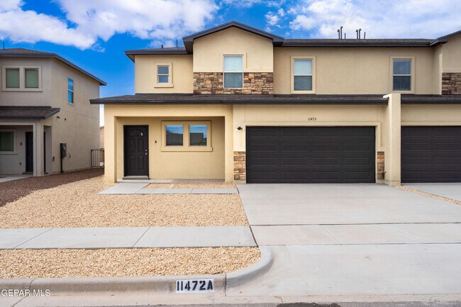 Building Photo - 11472 VAN NUYS Dr