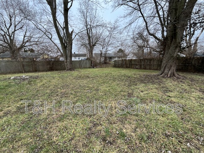 Foto del edificio - 8603 E 42nd Pl