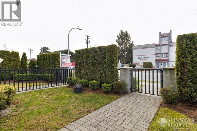Building Photo - 8091 Williams Rd