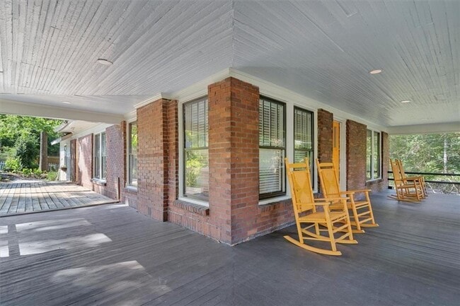 Building Photo - 1282 Niles Ave NW