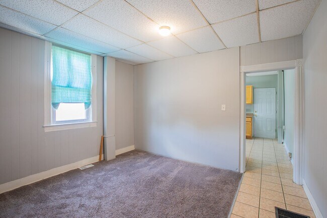 Foto del edificio - Lovely 3 BR/1 BA EOG Townhome in Brooklyn!