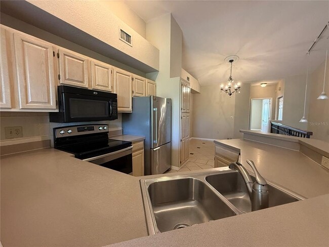 Building Photo - 1055 Normandy Trace Rd