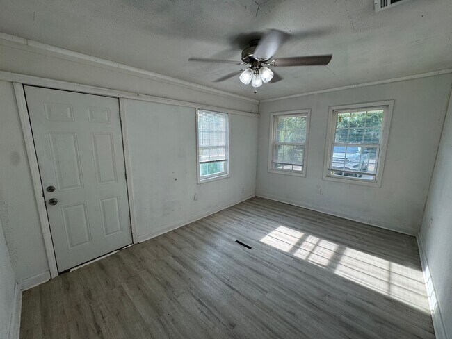 Foto del edificio - Beautiful 4 Bedroom Home in North Shreveport