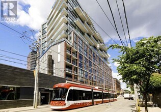 Building Photo - 318-1318 King St E