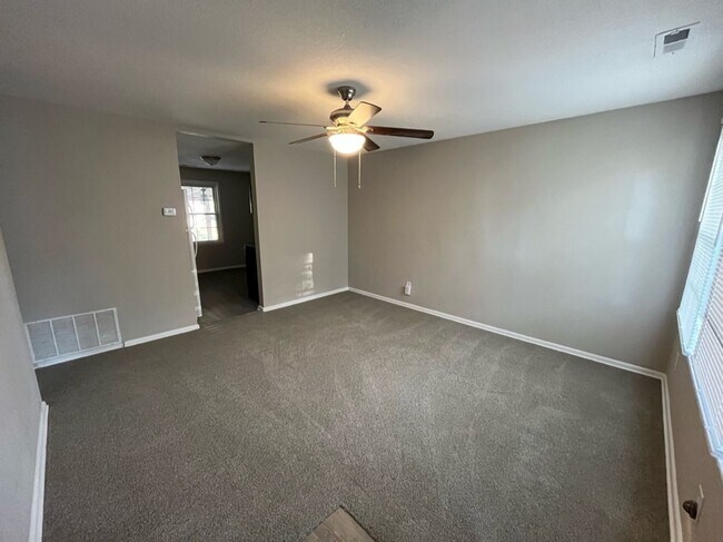 Foto del edificio - 4603 S Gold St