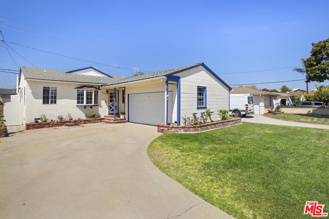 Foto principal - 13219 S Clydepark Ave
