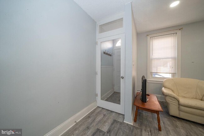 Foto del edificio - 4522 Smick St