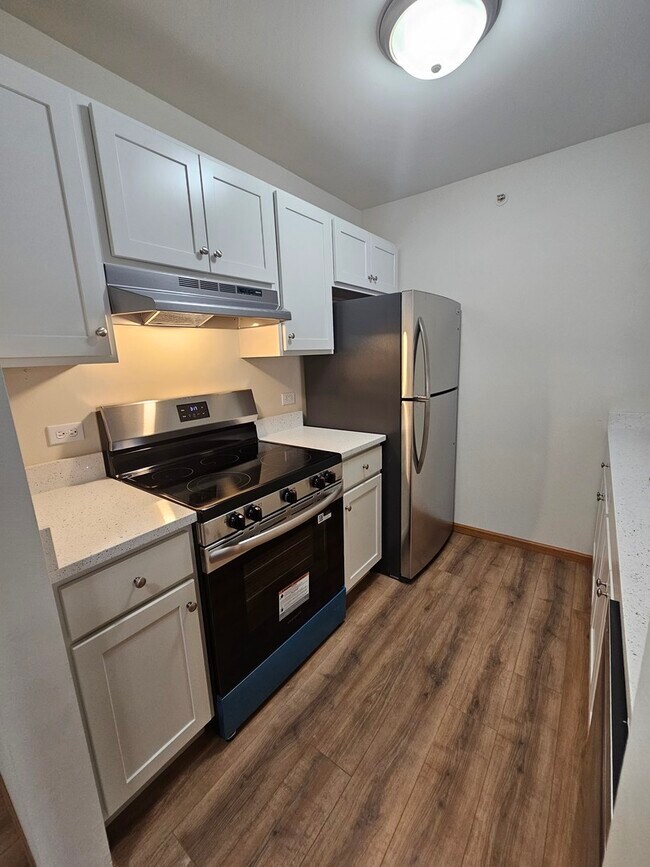 Building Photo - 1548 W Sand Bar Ct