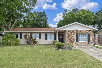 Building Photo - 450 Longwood Cir