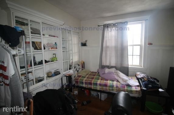 Foto del edificio - 120 Glenville Ave