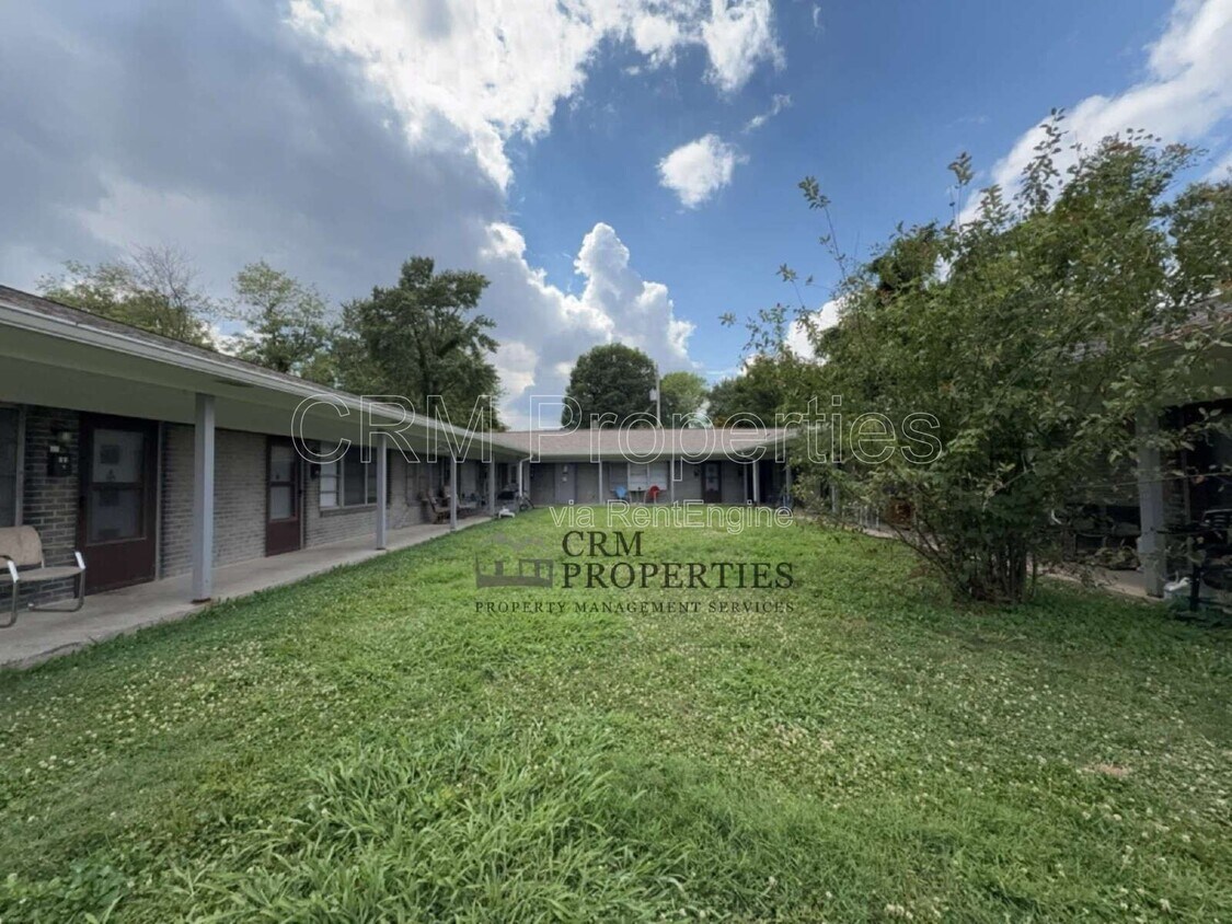 Photo - 6134 Hillside Avenue