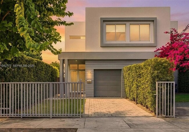 Photo - 2852 SW 32nd Ct Townhome