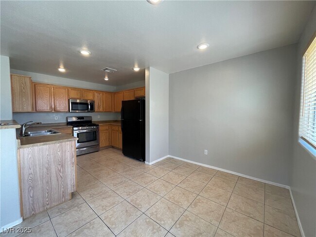 Foto del edificio - 9156 Spoonbill Ridge Pl