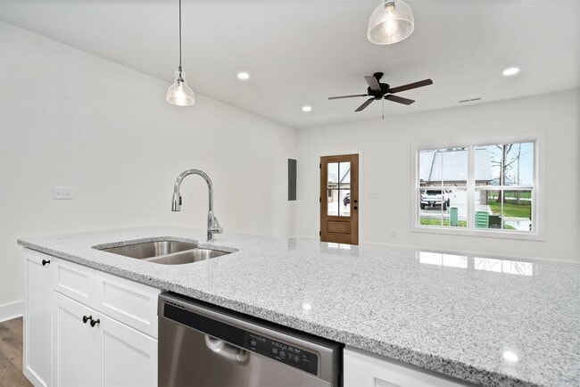 Building Photo - 218 Baylor Ct