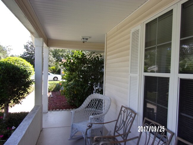 Building Photo - 11624 SW 81st Ave