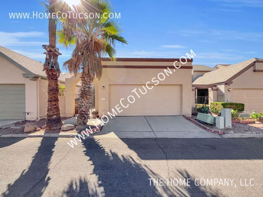 Primary Photo - 2947 W Talara Ln