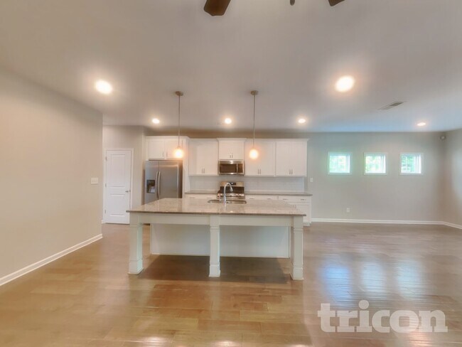 Foto del edificio - 30 Doolittle Ct