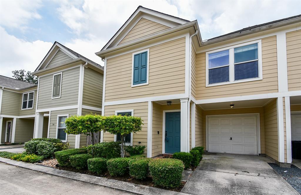 Foto principal - 714 Redwing Park Dr