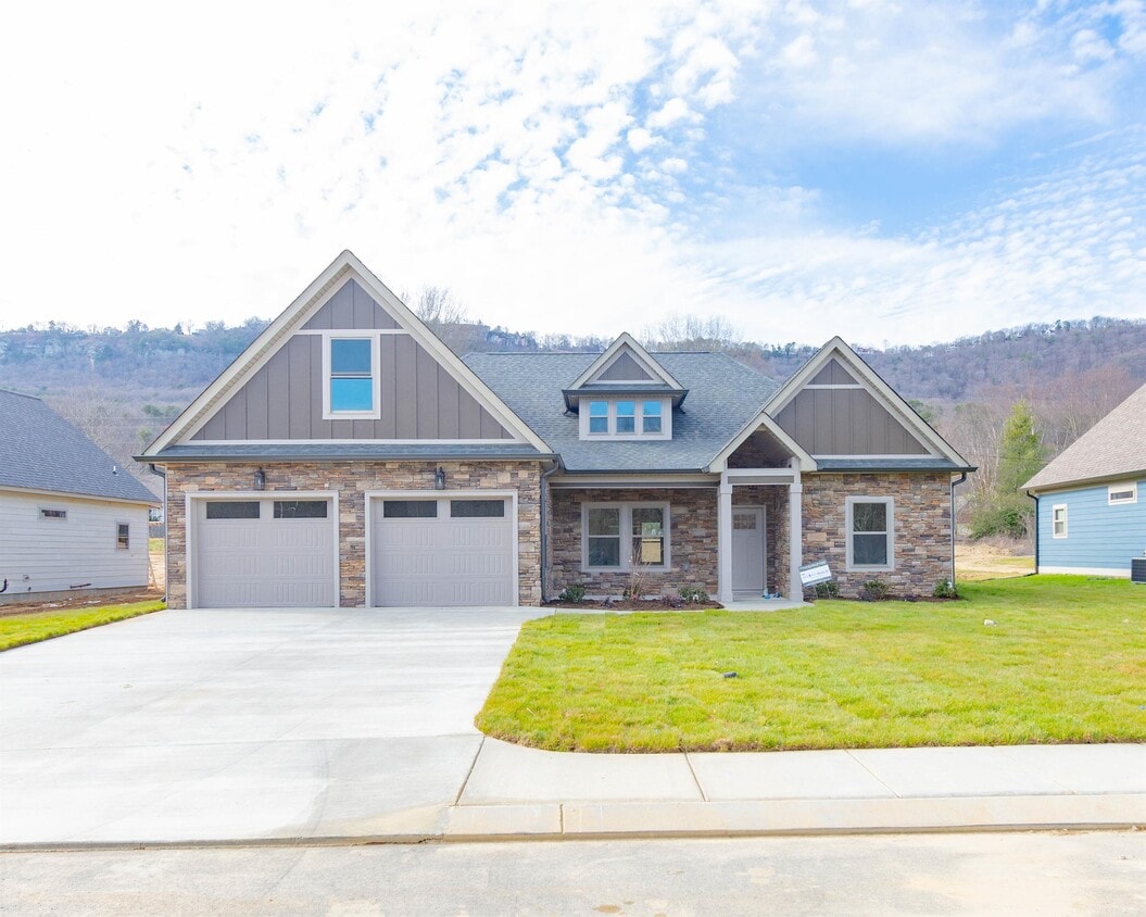 72 Idlerock Dr, Flintstone, GA 30725 House Rental in Flintstone, GA