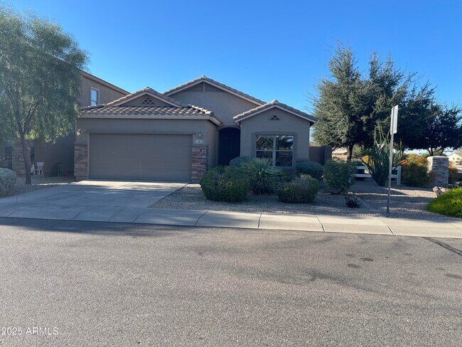 Foto del edificio - 4 W Saddle Way