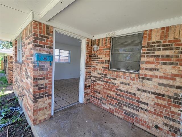 Building Photo - 1528 W Elm St