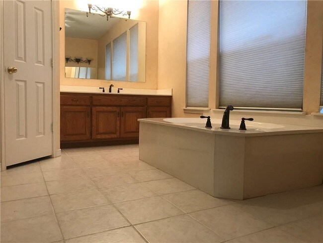 Foto del edificio - 7312 Stoney Point Dr
