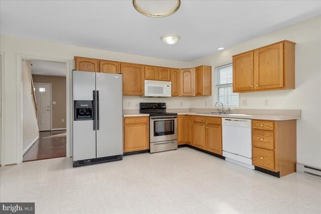 Building Photo - 37 S Colonial Dr
