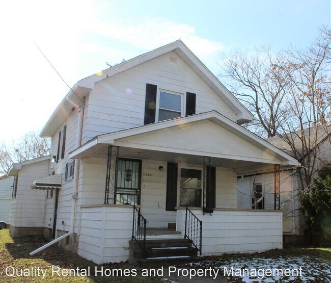 Foto del edificio - 4 br, 1.5 bath House - 120 E Lakeview Ave