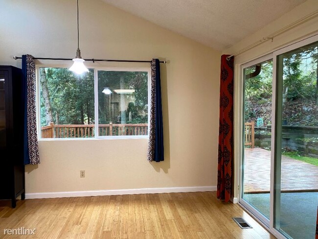 Foto del edificio - 3 br, 2.5 bath House - 22035 NE 1st Street