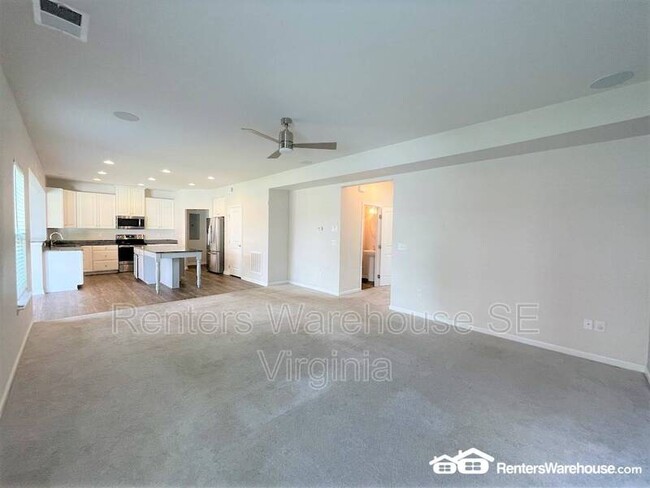 Foto del edificio - 3122 Old Rock St