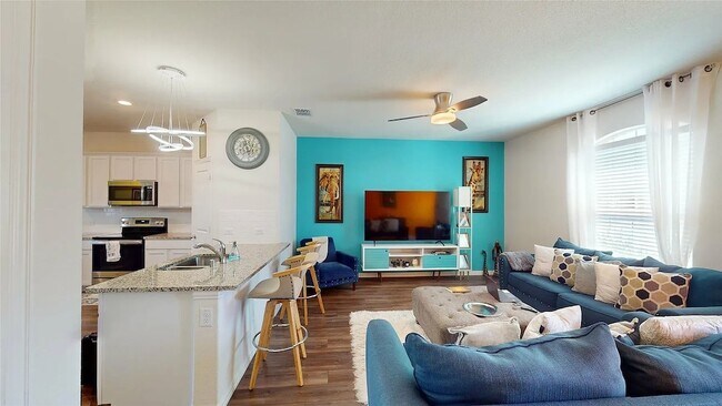 Foto del edificio - 4950 Parrington Dr