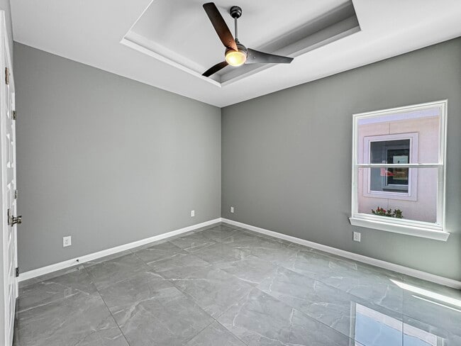 Building Photo - 3311 Wolf Creek Ave