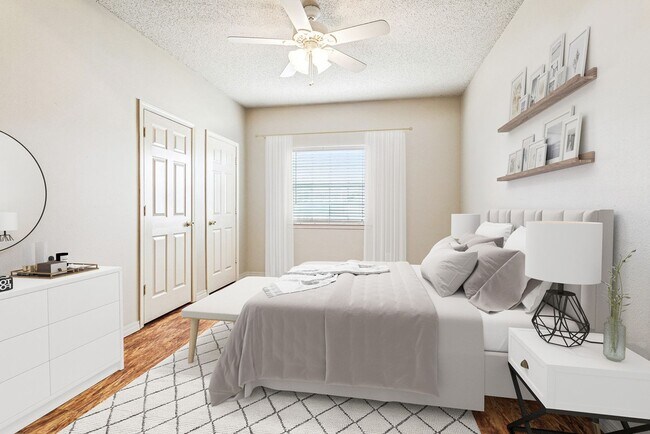 Foto del edificio - Charming Cottages for Rent in Waveland – 1 & 2 Bedroom Units Available at Cambridge Cottages!