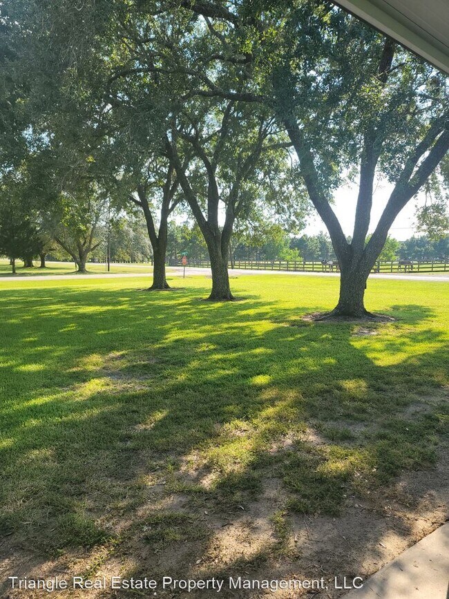 Foto del edificio - 2 br, 2 bath House - 2031 Turner Rd