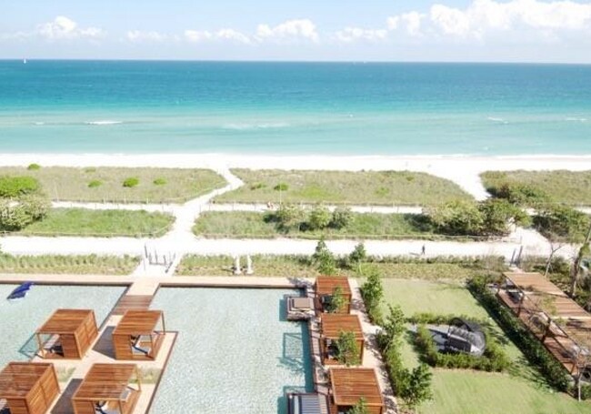 Foto del edificio - 9243 Collins Ave