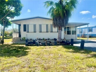 Building Photo - 817 Cape Haze Ln