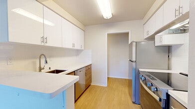 Interior Photo - Marina Playa