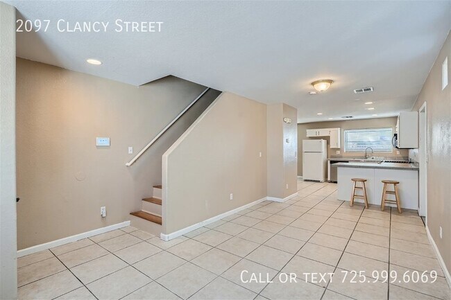 Building Photo - Charming Wexford Village Home: Open Layout...