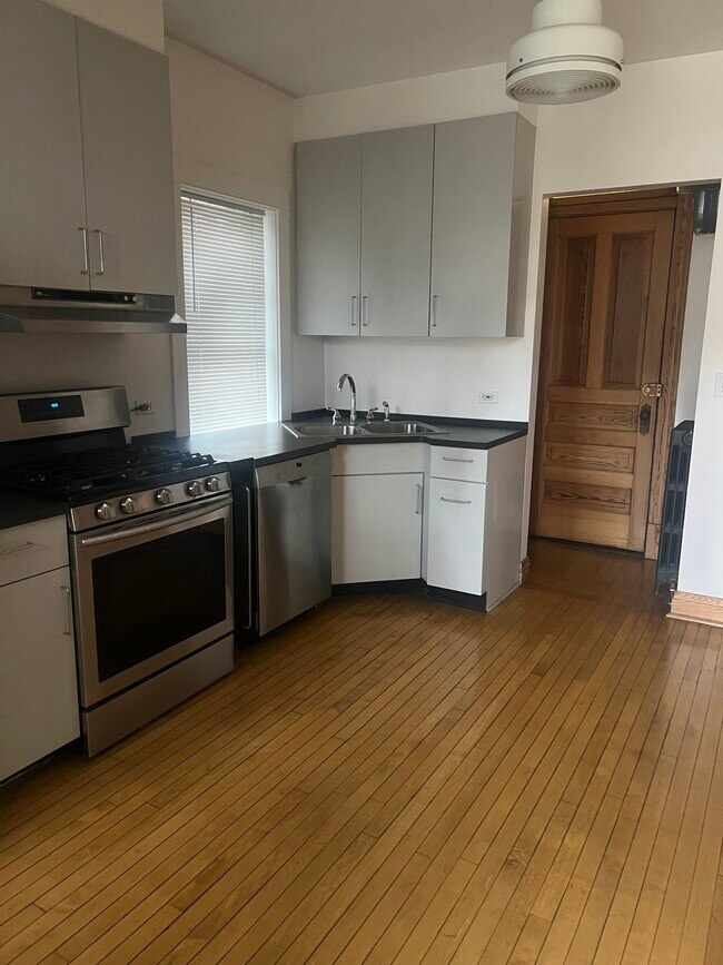Foto del edificio - 1714 N Honore St