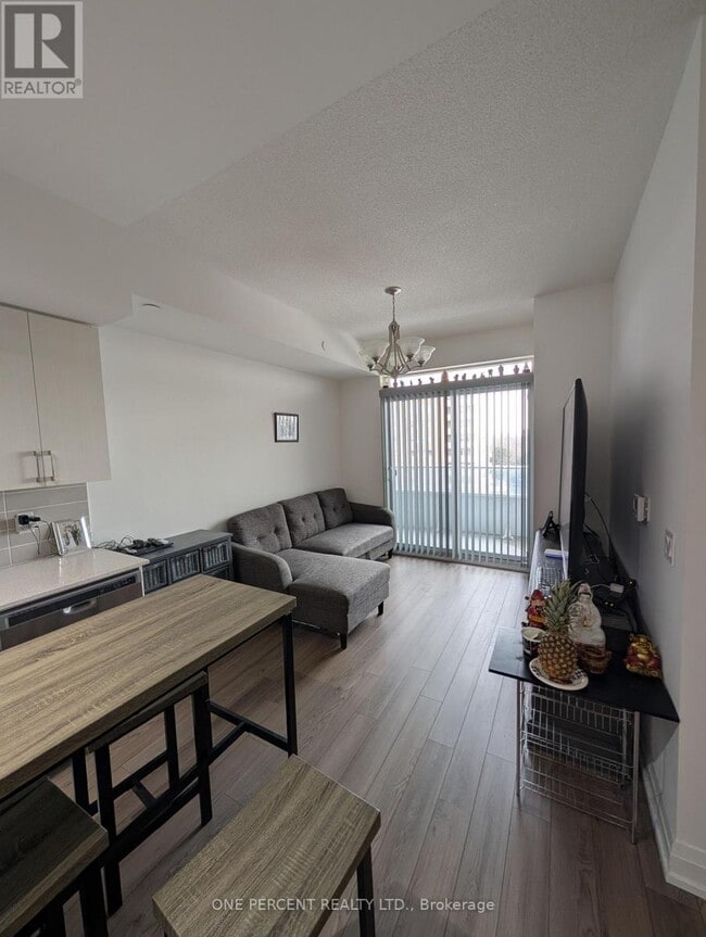 Building Photo - 3121 Sheppard Ave E